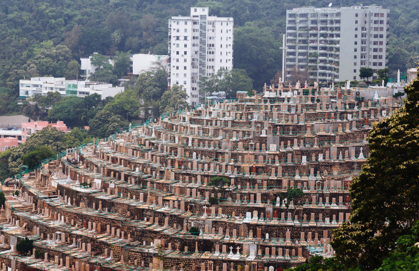 香港傳統土葬墓地