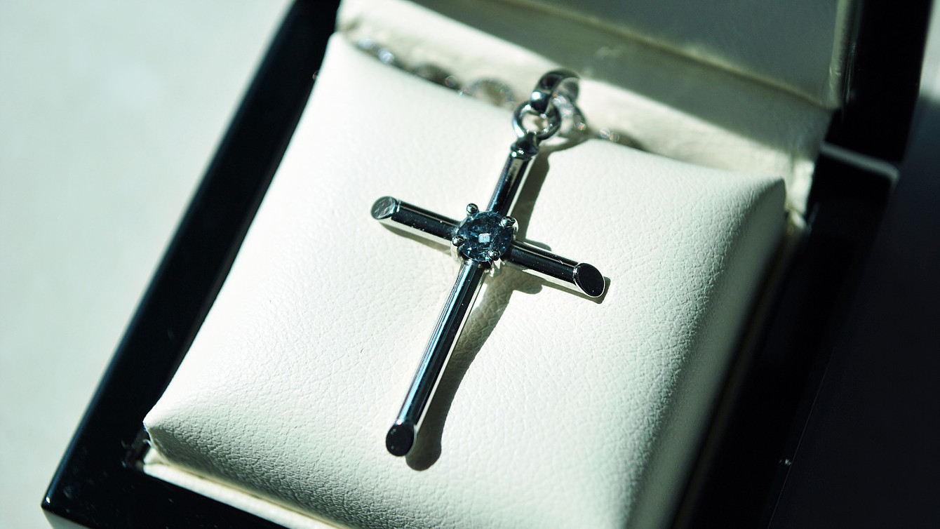 Slim Cross pendant